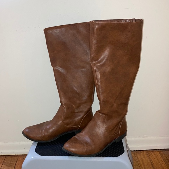 American Eagle By Payless Shoes - American Eagle (by Payless) Light Brown Boots